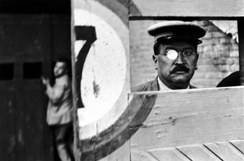 Henri Cartier-Bresson -&nbsp;Roman Amphitheater, Valencia, Spain
