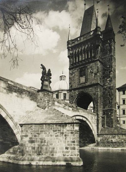 Karel Plicka
Mostecka vez v Praze (Bridge Tower in Prague), 1936
Gelatin silver print (black & white)
3 7/8 x 5 7/8 in. (10 x 15 cm)
From a portfolio of 10 prints titled " Moderni Ceska Fotografie" (Modern Czech Photography)