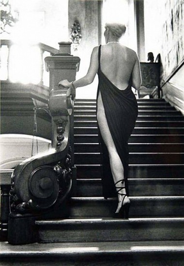 Helmut Newton
Roselyne, August 1975
Gelatin silver print (black & white)
13 1/4 x 9 1/8 in. (38.7 x 23.2 cm)