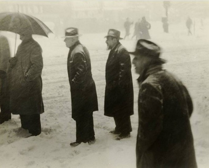 Ruth Orkin
Blizzard, Times Square, New York City, 1947
Gelatin silver print (black & white)
7 5/8 x 9 1/2 in. (19.4 x 24.1 cm)
Vintage