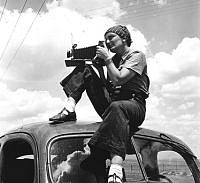 Dorothea Lange Biography