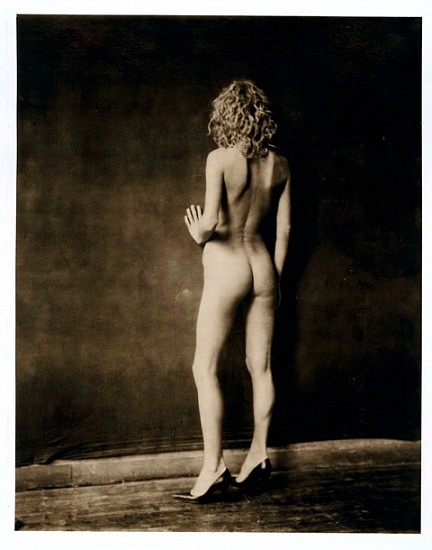 Paolo Roversi
Eva from back, Paris, 2002
Platinum print
19 3/4 x 15 in. (50.2 x 38.1 cm)
Edition 1/17