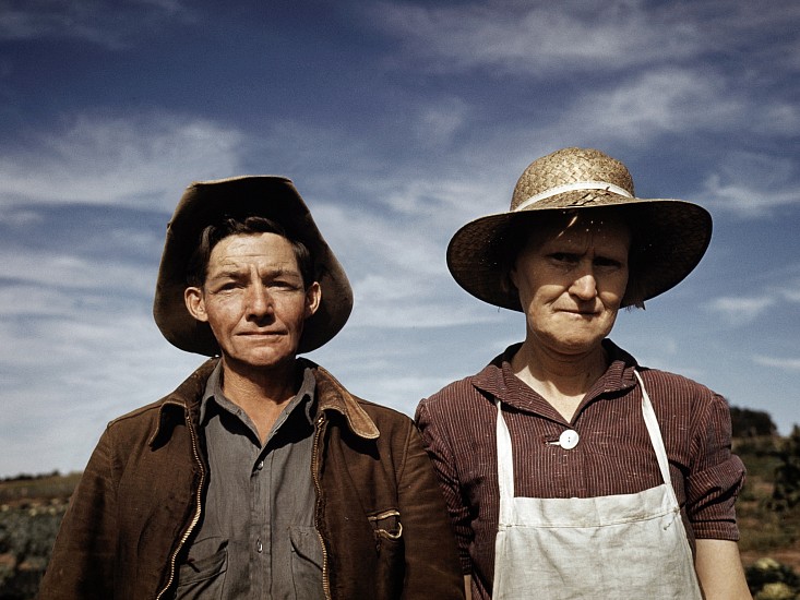 Debbie Grossman
Jean Norris and wife Virginia Norris, homesteaders and town founders, 2009-10
Pigment print
10 1/2 x 14 in. (26.7 x 35.6 cm)
From the "My Pie Town" seriesEdition 7/15