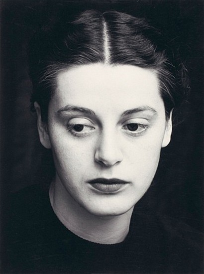 Otto Steinert
La Comtesse de Fleury, 1952
Ferrotyped vintage silver gelatin silver print
16 5/16 x 12 3/8 in. (43 x 33 cm)
Flush-mounted to original cardboard