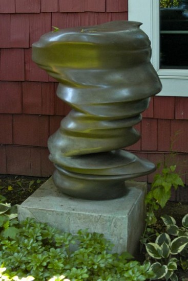 Tony Cragg
Tall Bronze Head, 2002
Bronze
39 3/8 x 31 1/2 x 31 1/2 in. (100 x 80 x 80 cm)
Edition 3/6