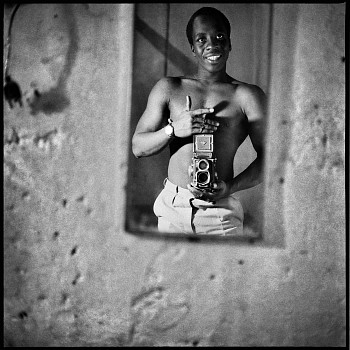Sory Sanl&eacute; -&nbsp;Autoportrait au Miroir