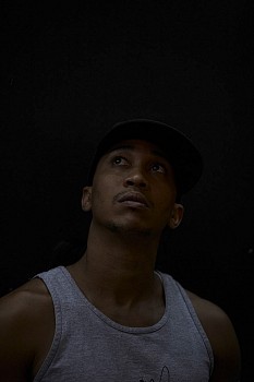 Paul Graham -&nbsp;Man in Grey Tank, 42nd Street