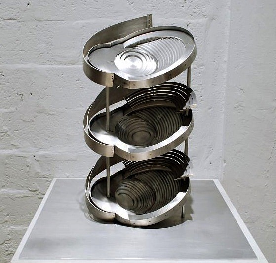 Alice Aycock
Three-fold Manifestation II, 2009
Aluminum
30 x 16 x 15 in. (76.2 x 40.6 x 38.1 cm)
Edition 1/6
