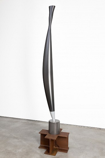 Inigo Manglano-Ovalle
Bird in Space - (MACH 3 Hypervelocity Test (Run 2, 00001-01198), 2012), 2013
Carbon fiber, polished aluminum, wood, high definition video
81 5/16 x 22 3/16 in. (208 x 57.3 cm)
Edition 2/2